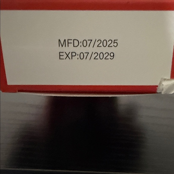 Yara Inspired Women's Set - Picture 3 of 3